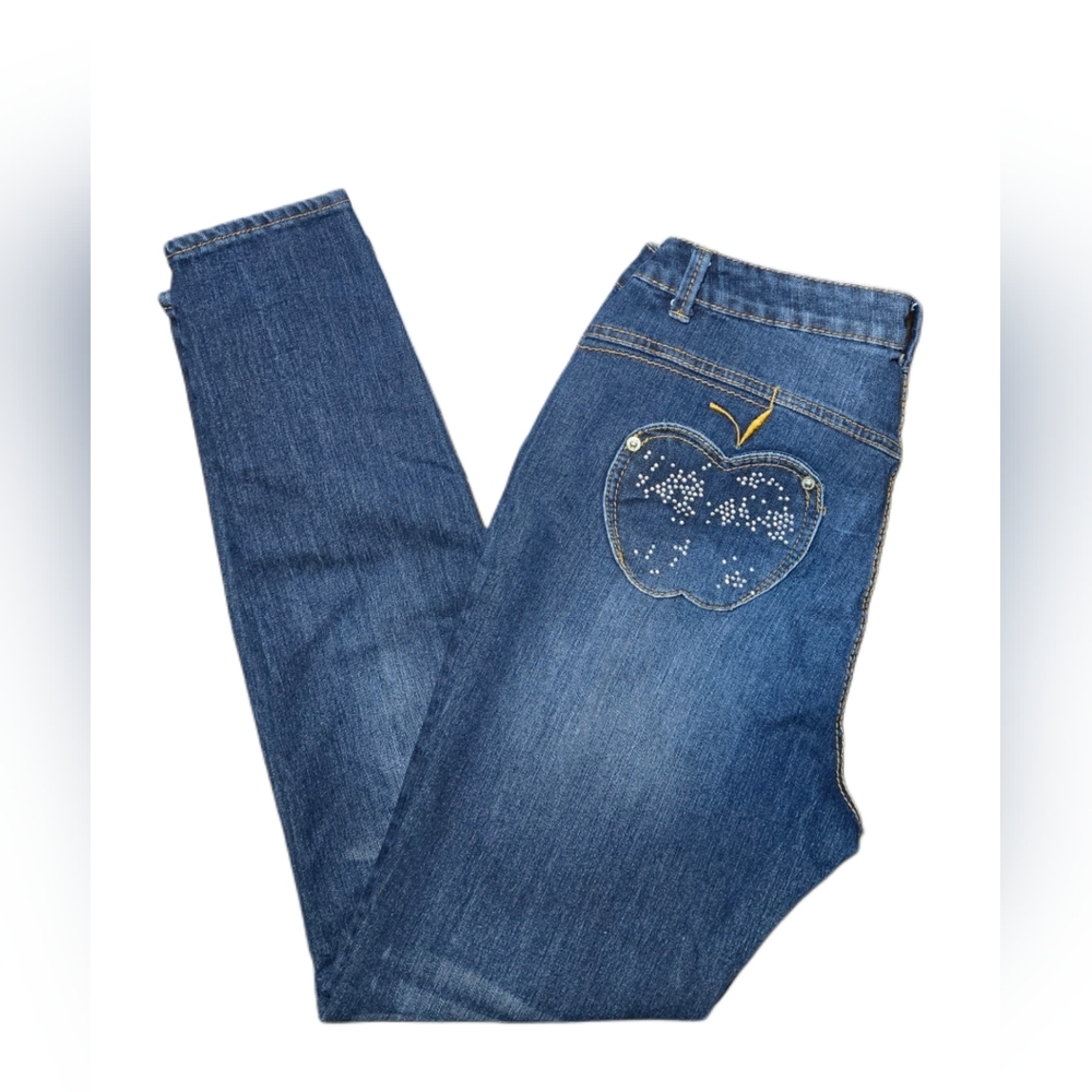 Blue Women's Straight-Leg Jeans with Embellished Apple Pocket